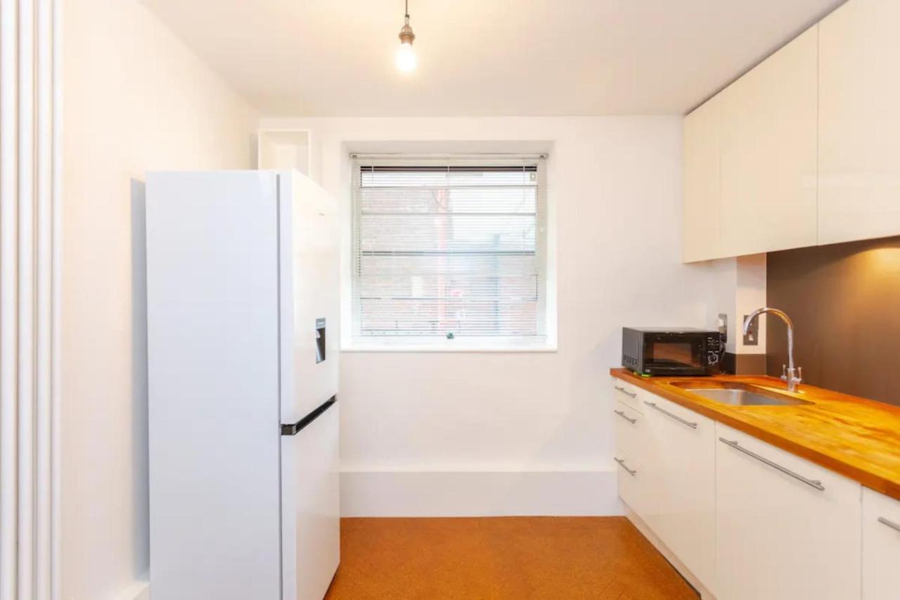 Peaceful 2 Bedroom Apartment In Central Londyn Zewnętrze zdjęcie